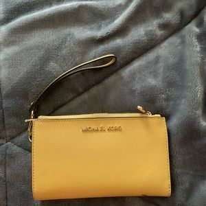 Michael Kors wristlet wallet